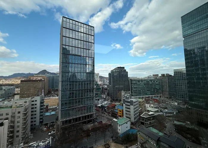The Royal Seul